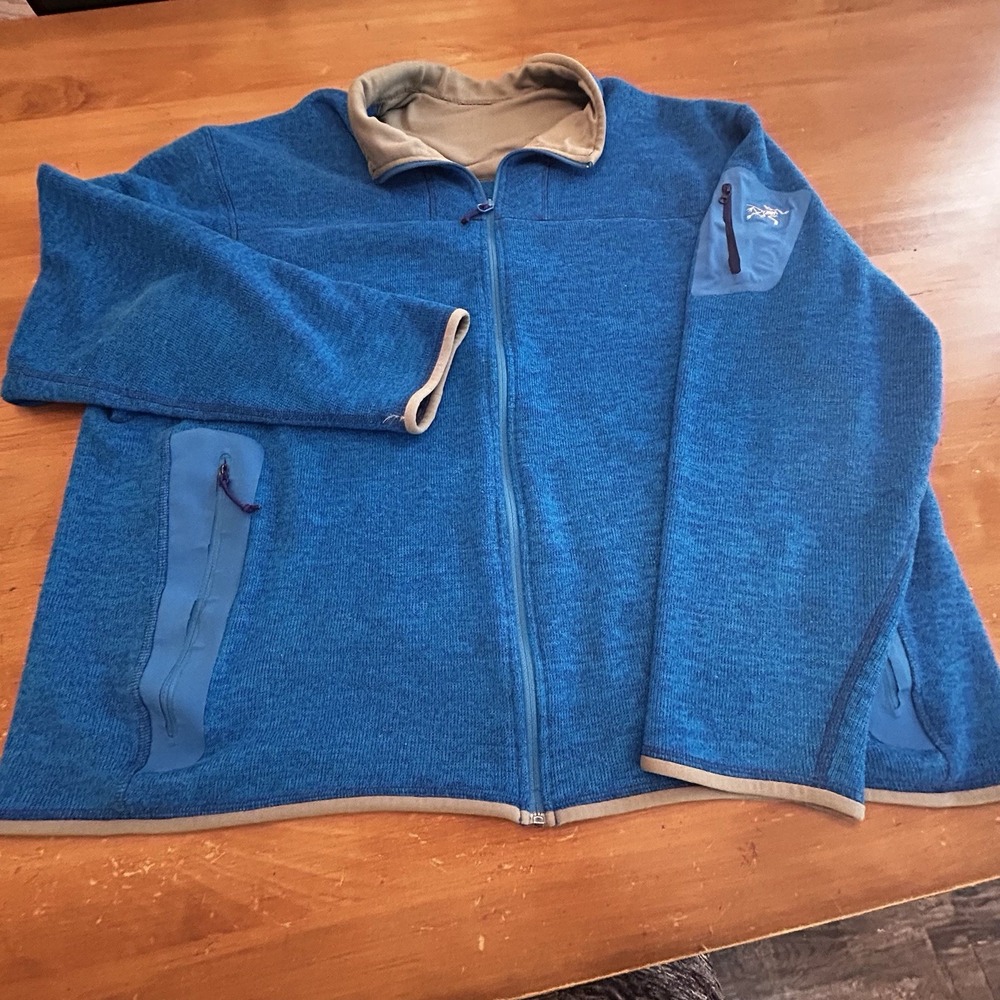Arc'teryx Blue Zip Up Sweater with Textured Knit